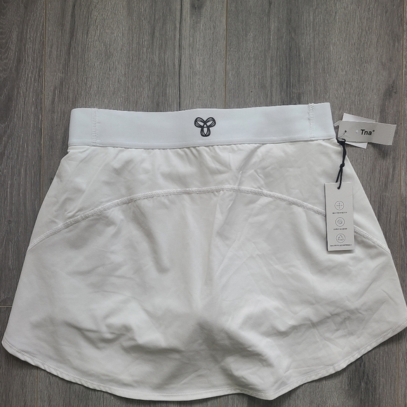 TNA ACTION MOVE RALLY SKIRT SIZE SMALL - Picture 6 of 6